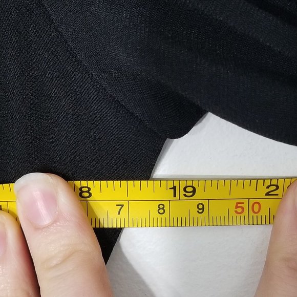 Joeffer Caoc Stunning Classic Black Gathered Midi Dress V-Neck Size Small - Picture 10 of 10